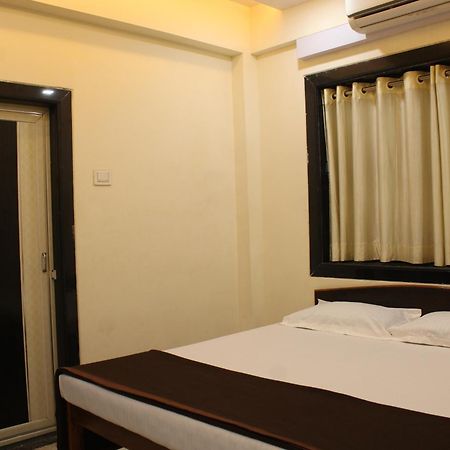 Sukhakarta Holiday Home 阿里巴格 外观 照片