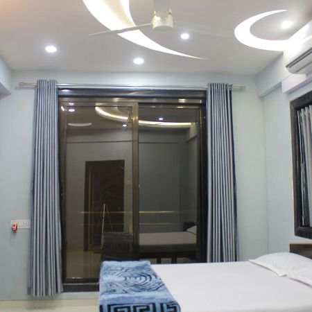 Sukhakarta Holiday Home 阿里巴格 外观 照片