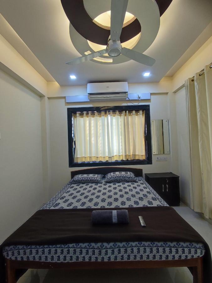 Sukhakarta Holiday Home 阿里巴格 外观 照片
