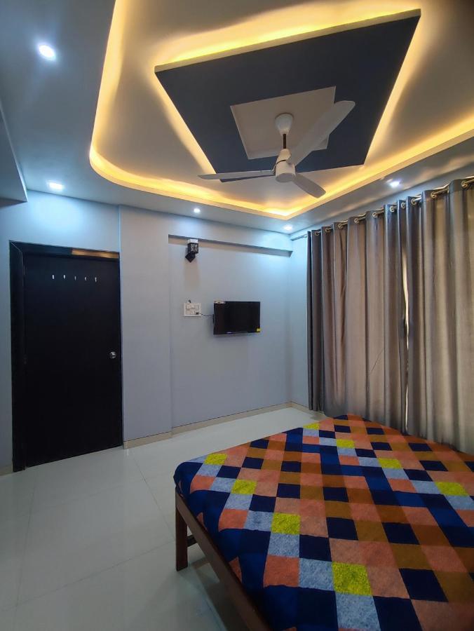 Sukhakarta Holiday Home 阿里巴格 外观 照片