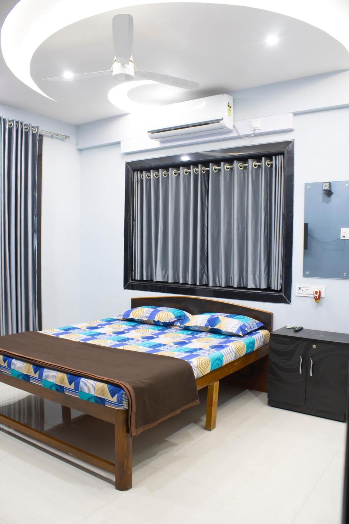 Sukhakarta Holiday Home 阿里巴格 外观 照片