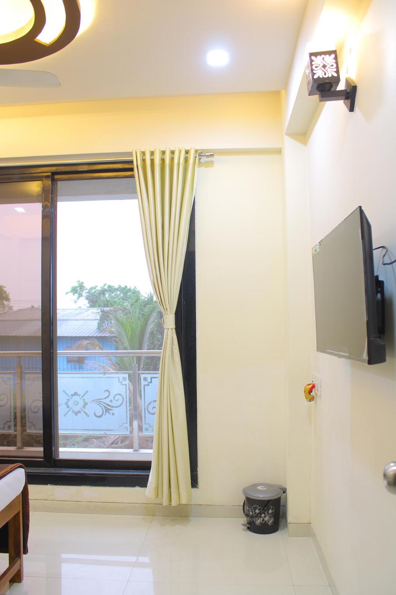 Sukhakarta Holiday Home 阿里巴格 外观 照片