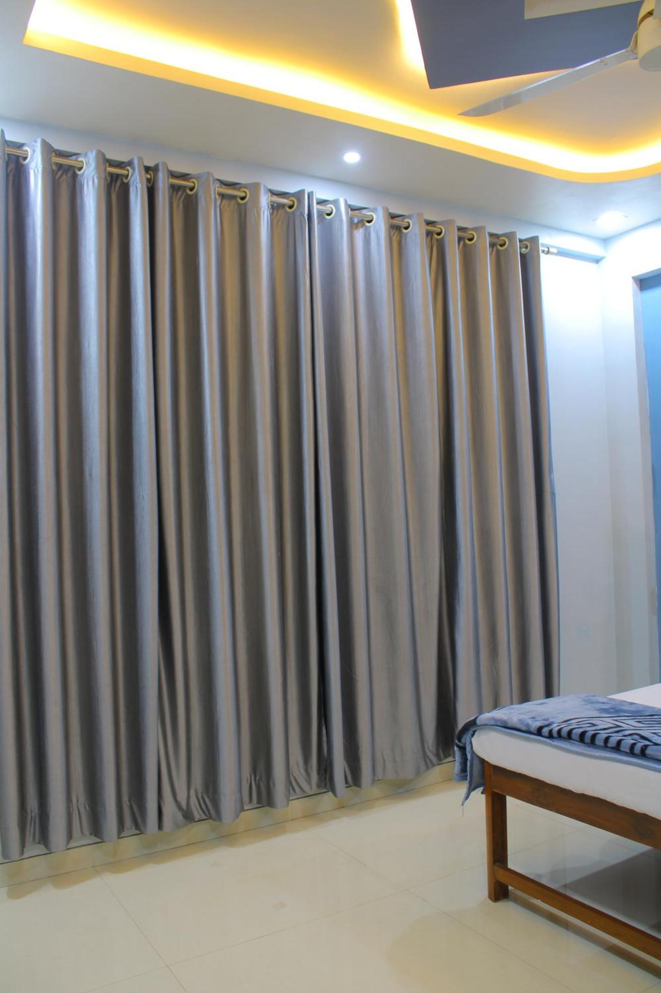 Sukhakarta Holiday Home 阿里巴格 外观 照片